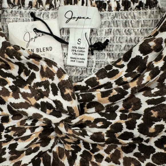 JAPNA Leopard Animal Print Linen Blend Stretchy Puff Short Sleeve Crop NWT Small - Picture 11 of 11